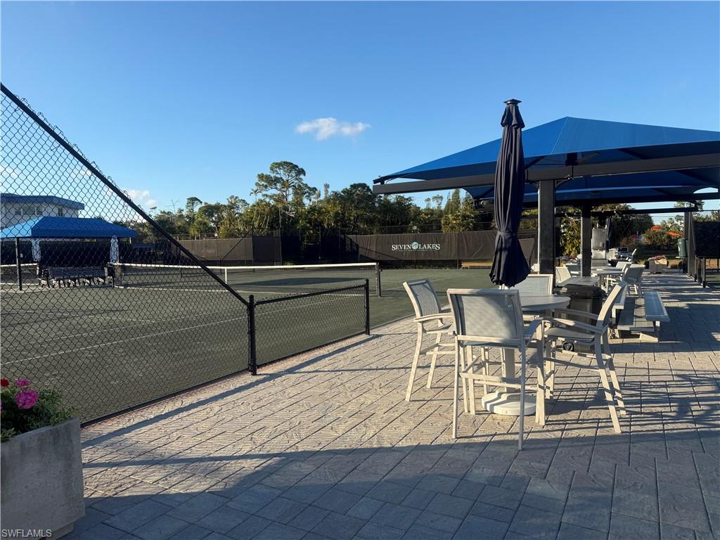 SEVEN LAKES - Residential