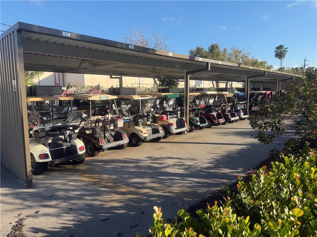 SEVEN LAKES - Residential