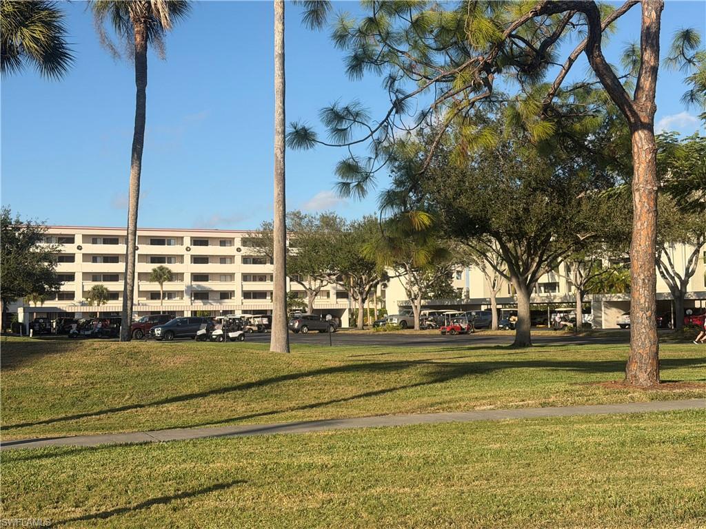 SEVEN LAKES - Residential