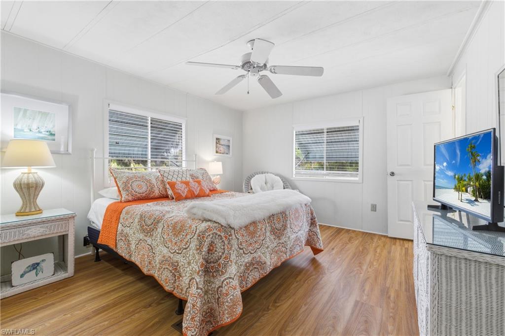 FOREST PARK MOBILE HOME - Residential