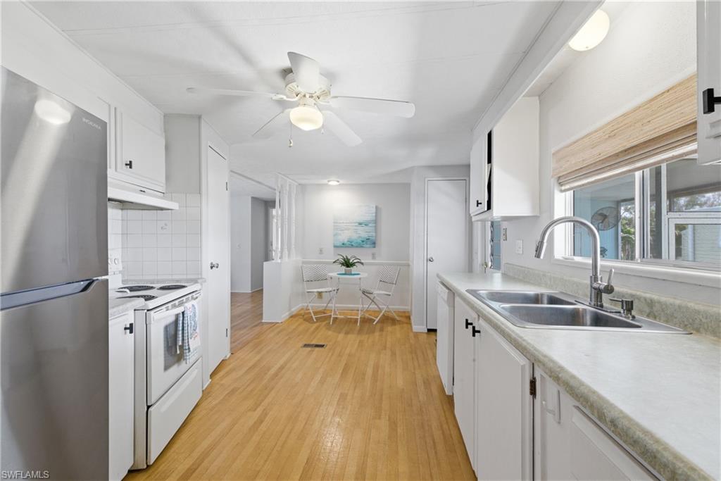 FOREST PARK MOBILE HOME - Residential