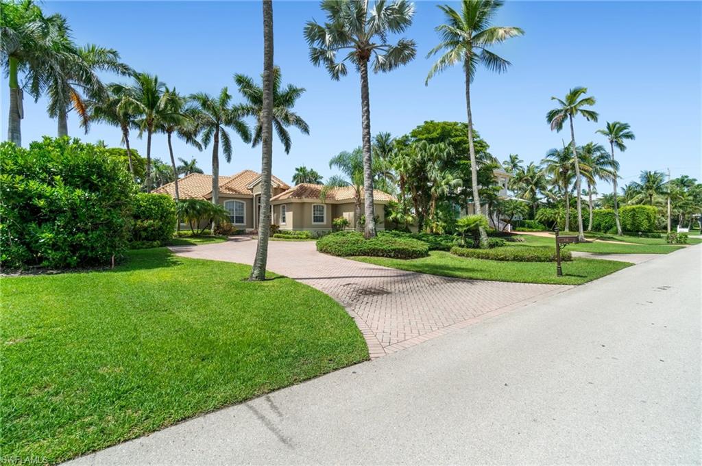 OLDE NAPLES - Residential