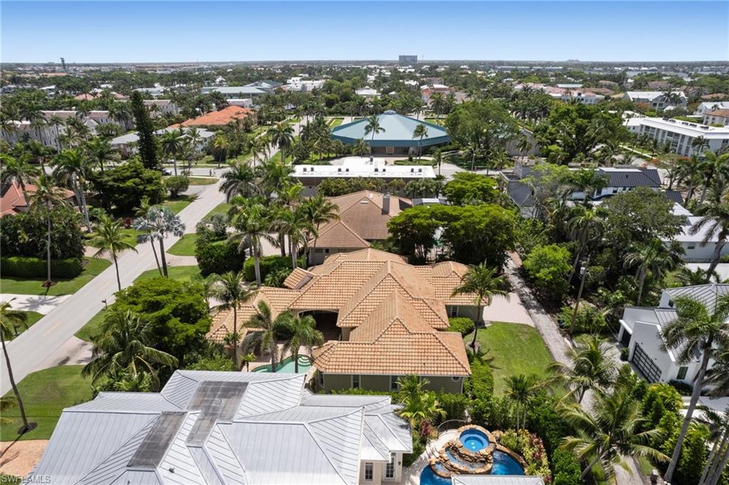 OLDE NAPLES - Residential