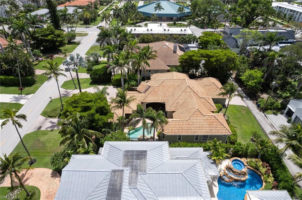 OLDE NAPLES - Residential