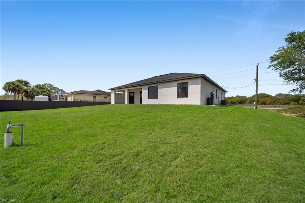 LEHIGH ACRES - Residential