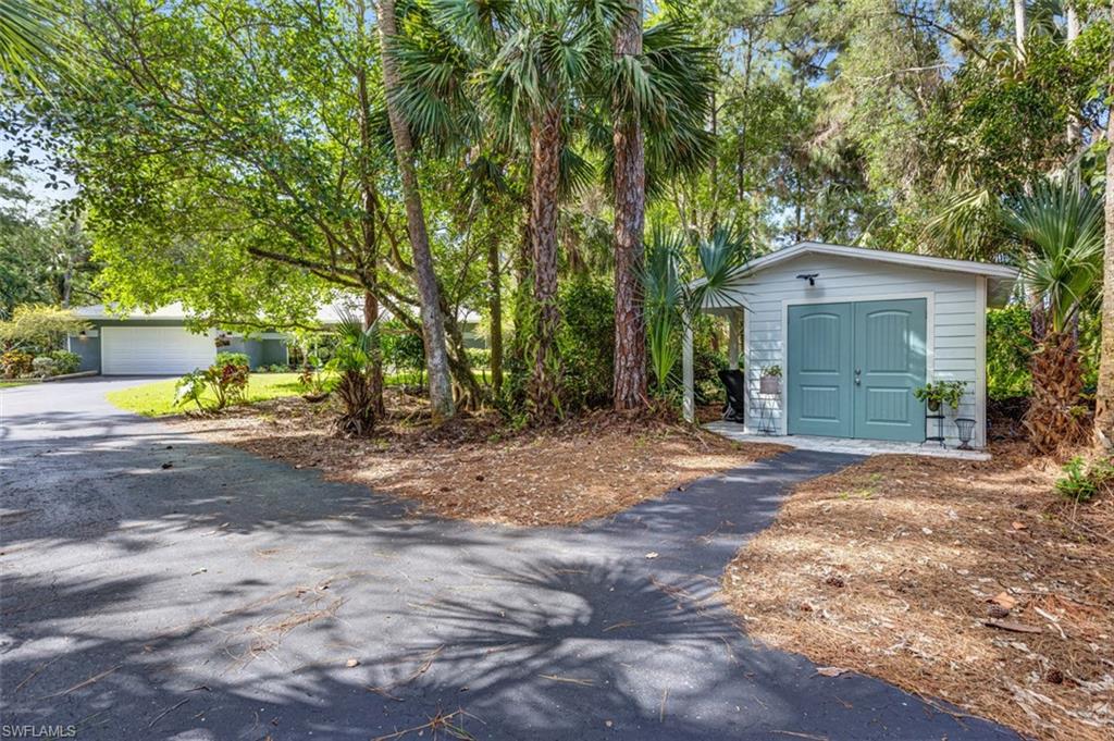 GOLDEN GATE ESTATES - Residential