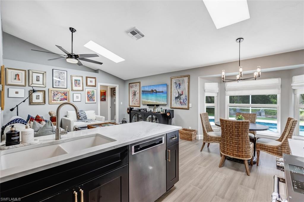 GOLDEN GATE ESTATES - Residential