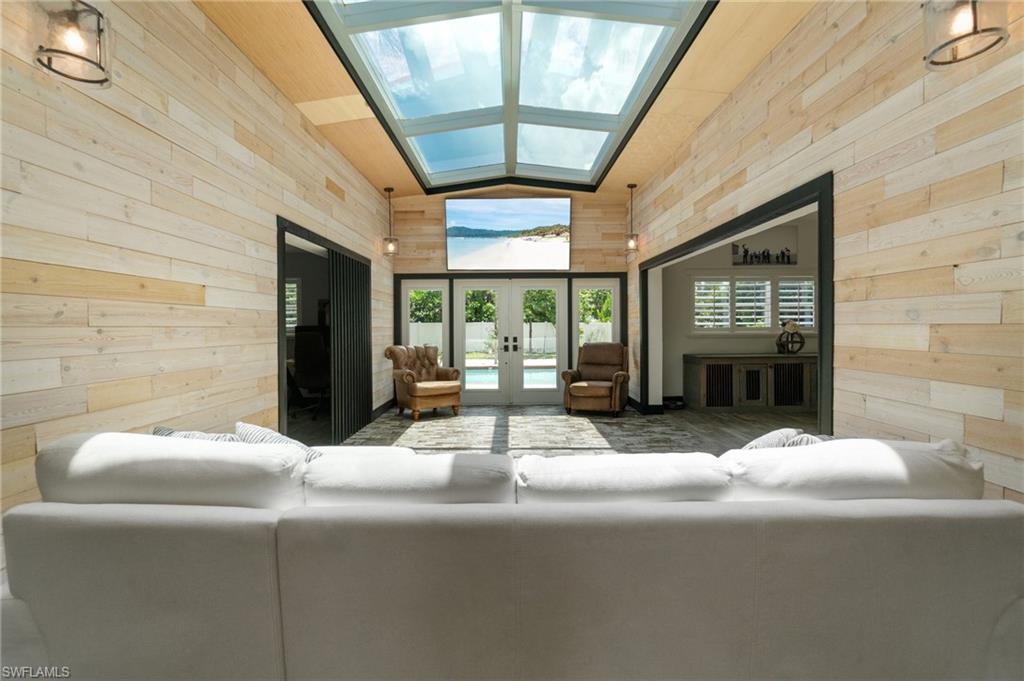 SUNSET COVE - Residential