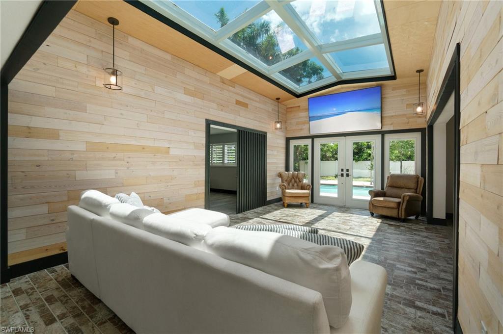 SUNSET COVE - Residential