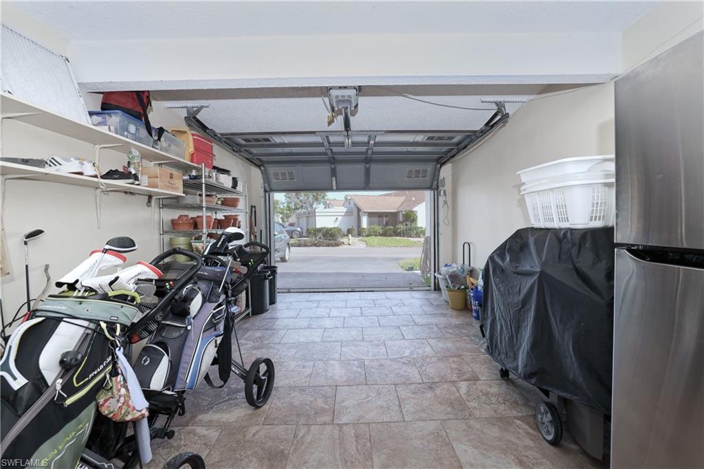 SEVEN LAKES - Residential