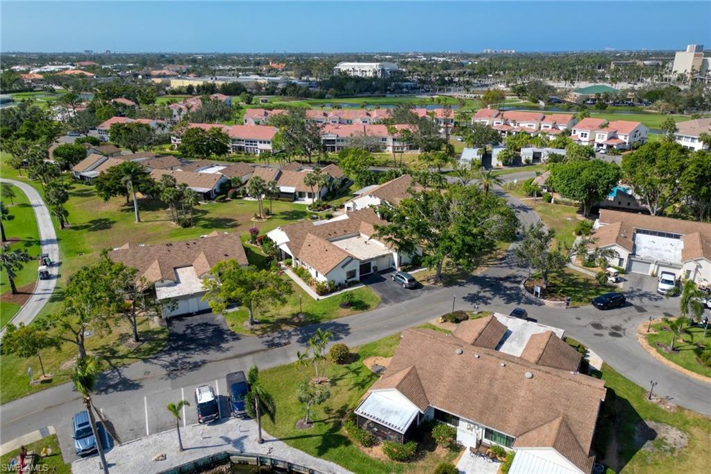 SEVEN LAKES - Residential