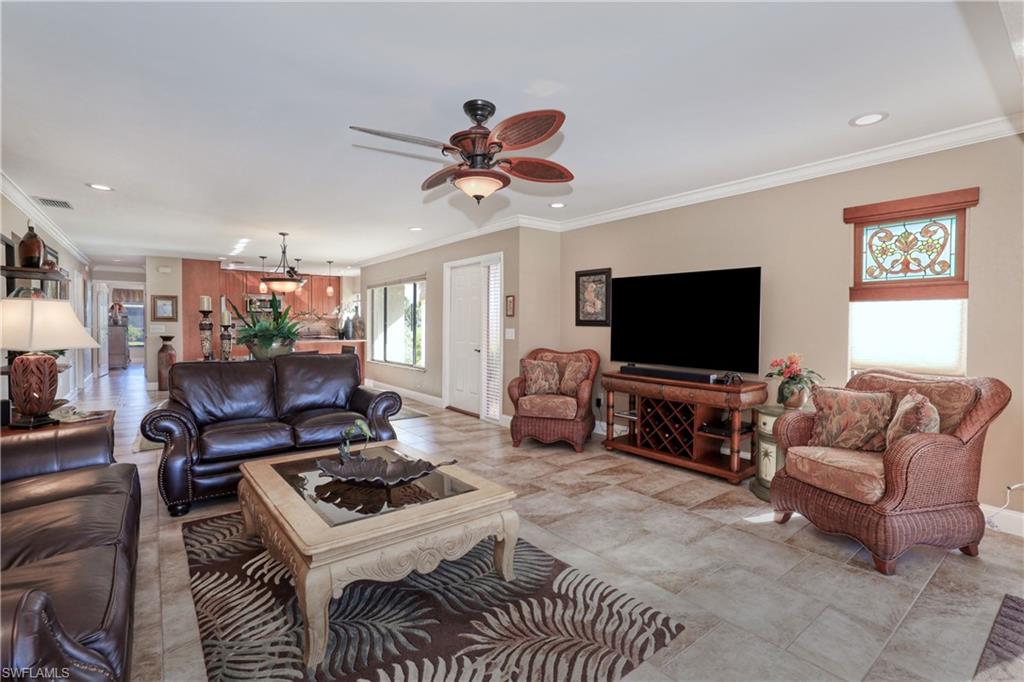 SEVEN LAKES - Residential