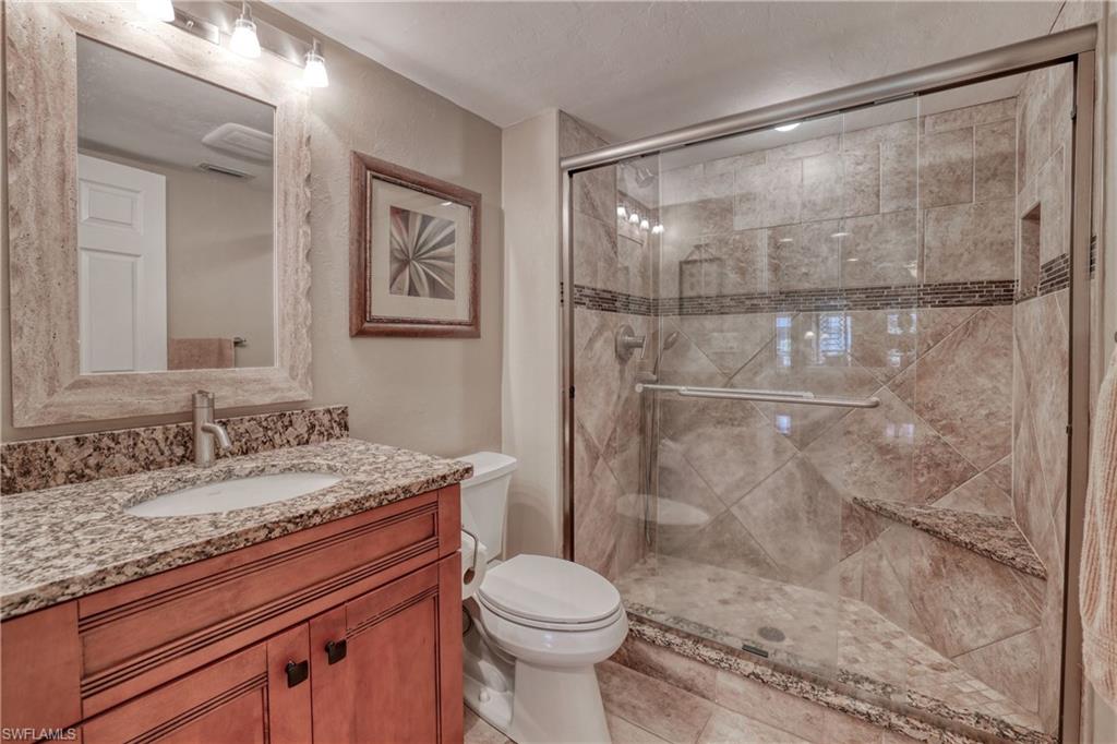 SEVEN LAKES - Residential