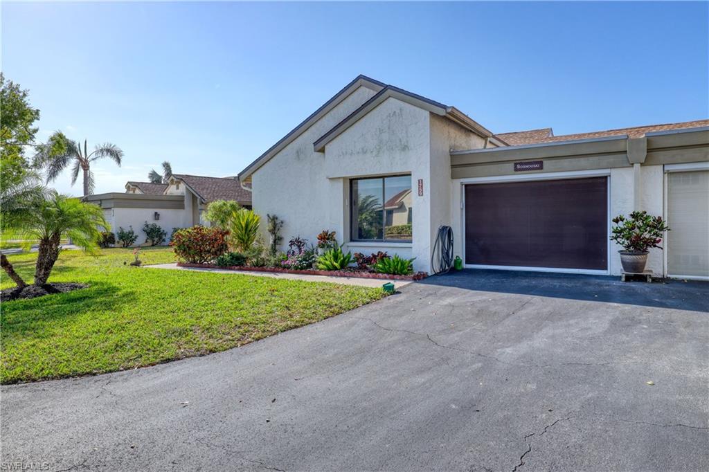 SEVEN LAKES - Residential