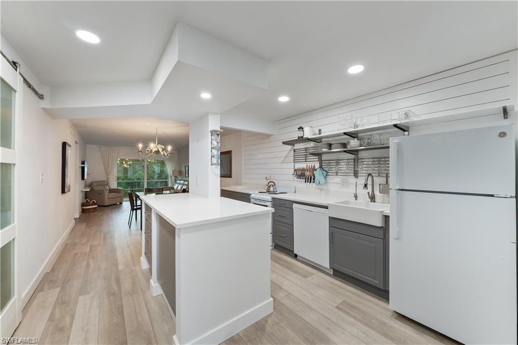 PARK TERRACE - Residential Lease