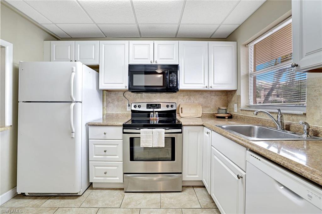 TURTLE LAKE GOLF COLONY - Residential