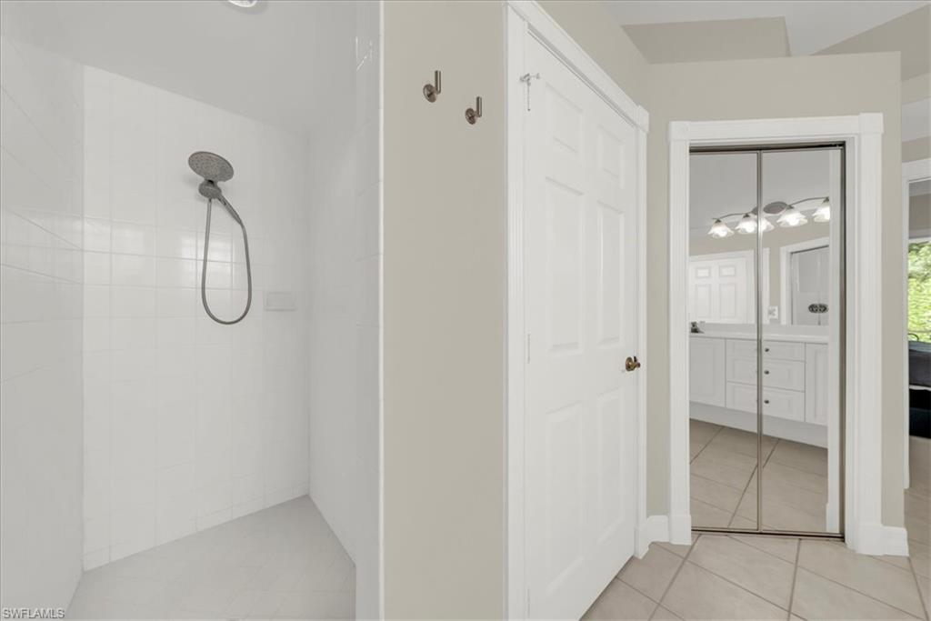 HIDDEN LAKES AT WOODS EDGE - Residential Lease