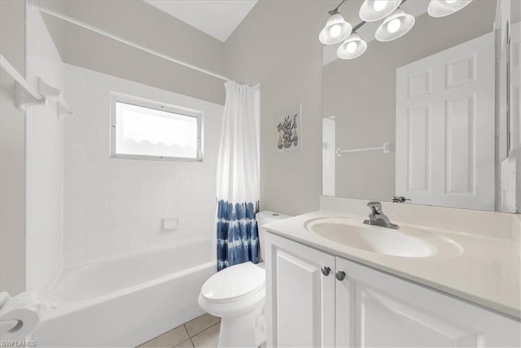 HIDDEN LAKES AT WOODS EDGE - Residential Lease