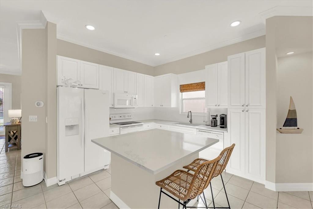 HIDDEN LAKES AT WOODS EDGE - Residential Lease