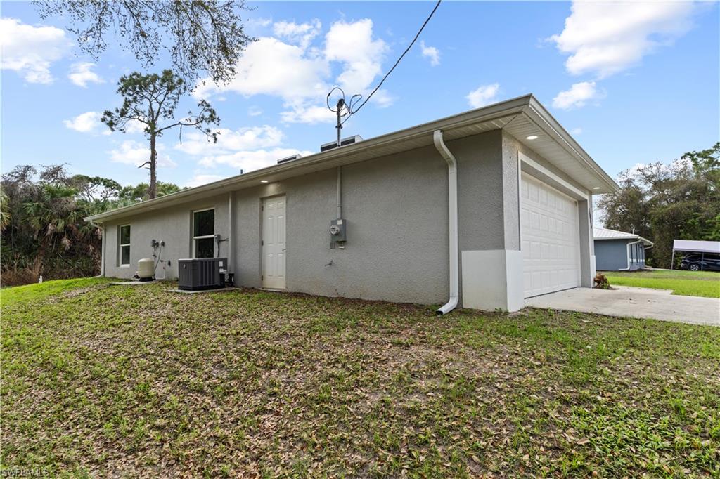 LEHIGH ACRES - Residential