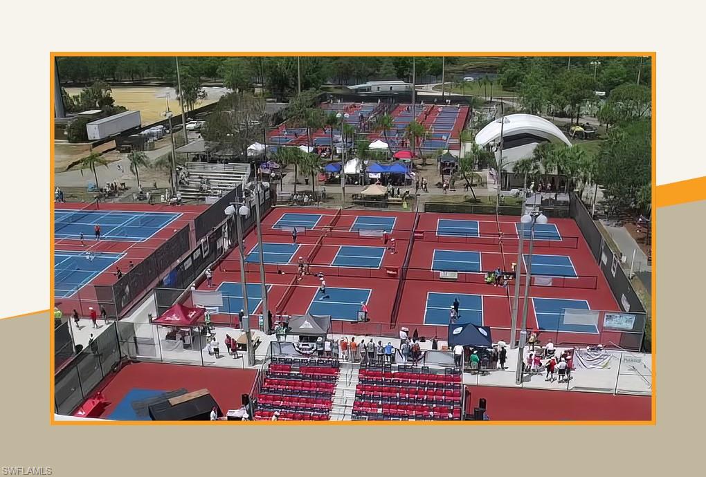 THE GROVE BAYSHORE - Residential