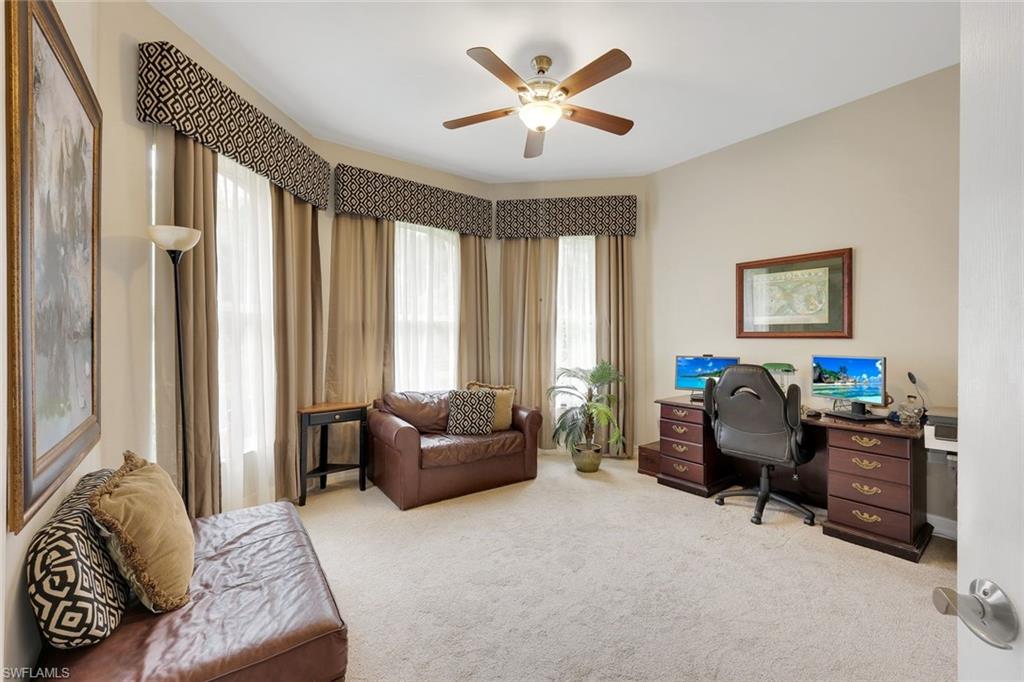 COLLIER WOODS - Residential