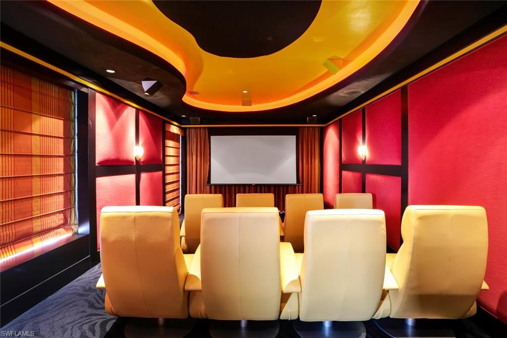 BAREFOOT BEACH - Residential