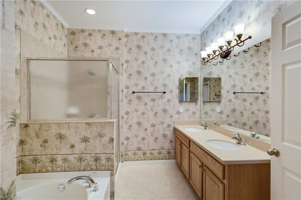 GLADIOLUS PRESERVE - Residential