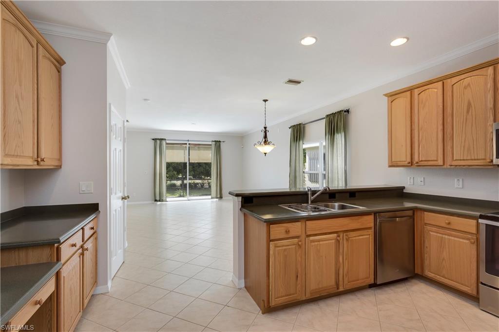 GLADIOLUS PRESERVE - Residential