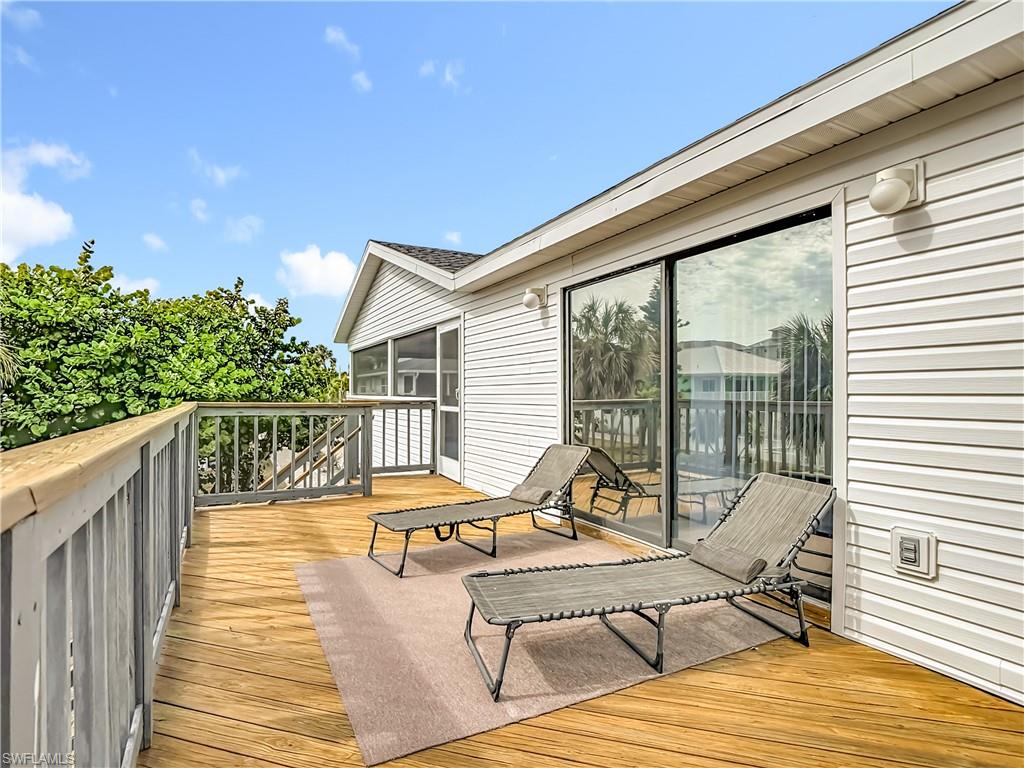 LAGUNA SHORES - Residential