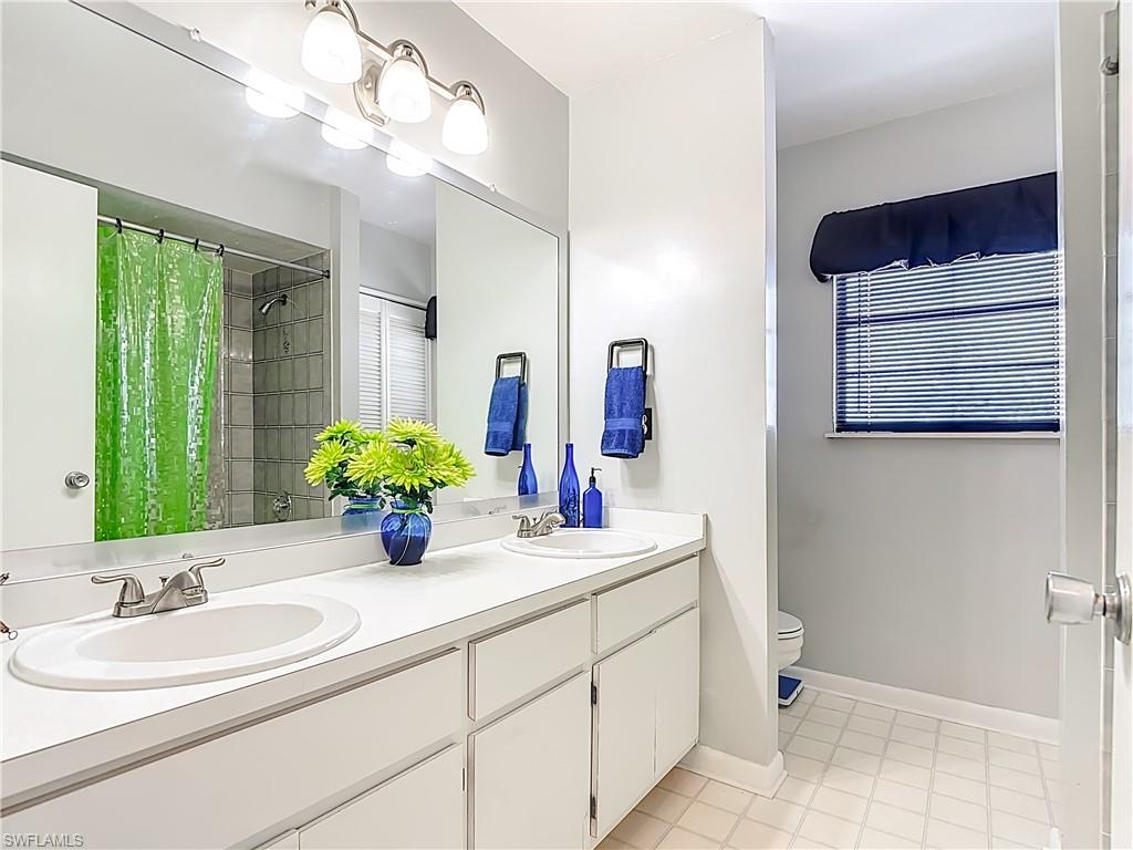 LAGUNA SHORES - Residential