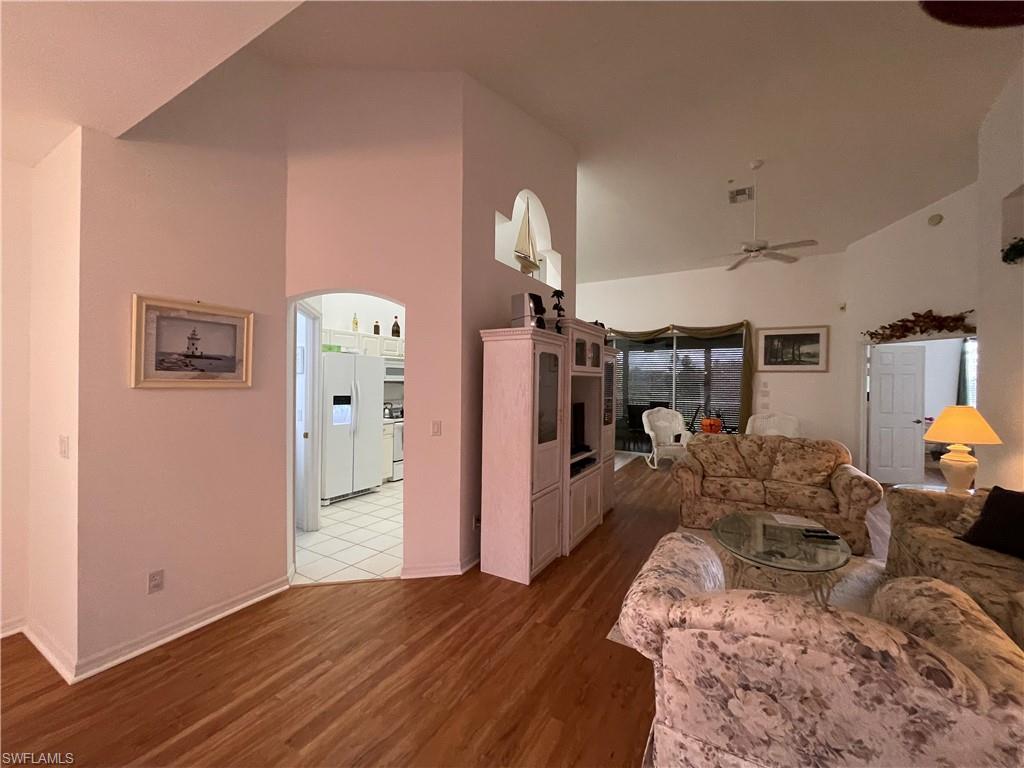 CREEKSIDE CROSSING - Residential Lease