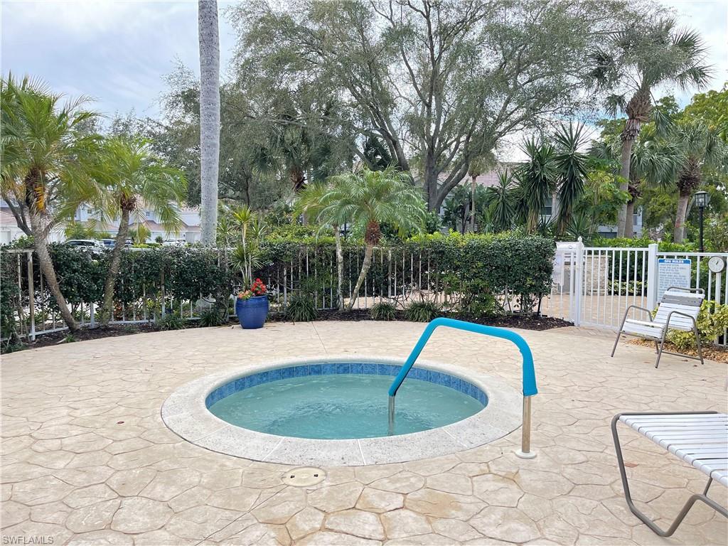 CREEKSIDE CROSSING - Residential Lease