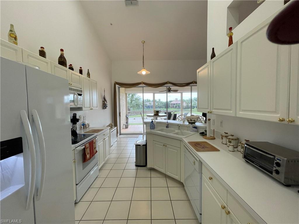 CREEKSIDE CROSSING - Residential Lease