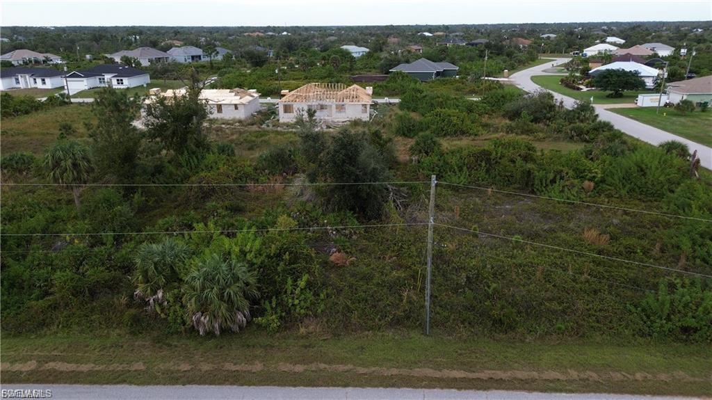 PORT CHARLOTTE - Land