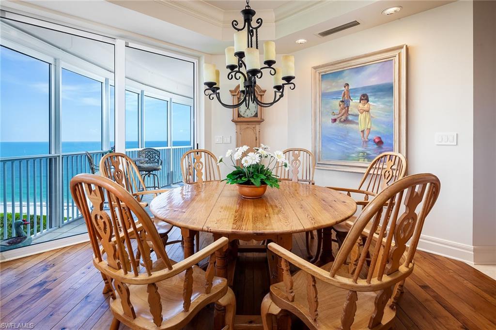 REGENT - Residential