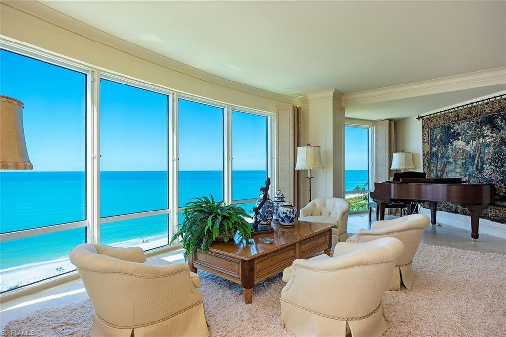 REGENT - Residential