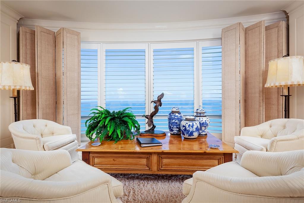 REGENT - Residential