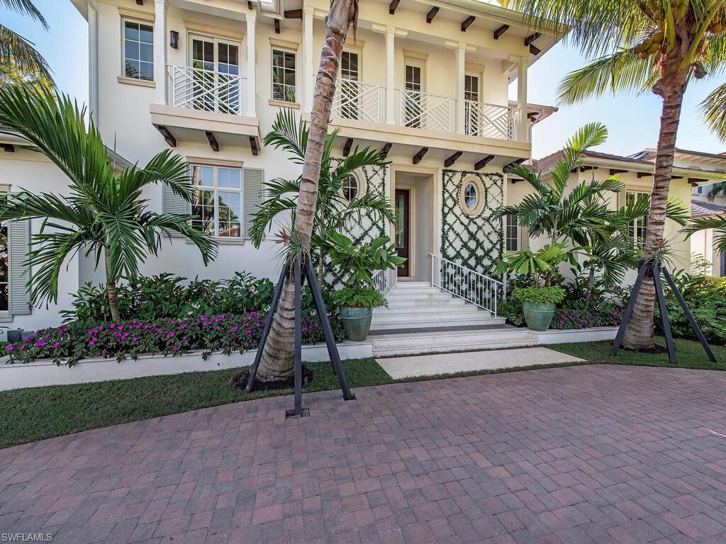 OLDE NAPLES - Residential