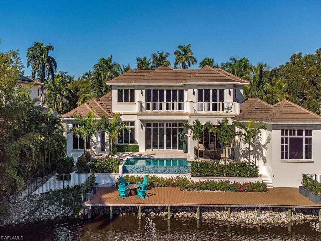 OLDE NAPLES - Residential