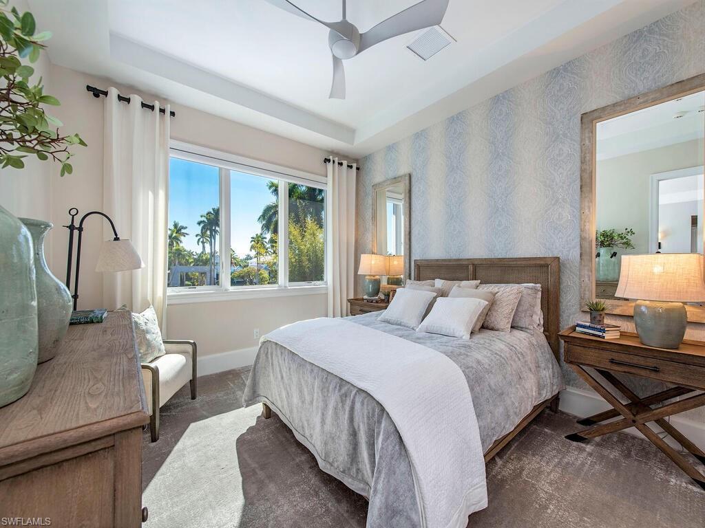 OLDE NAPLES - Residential