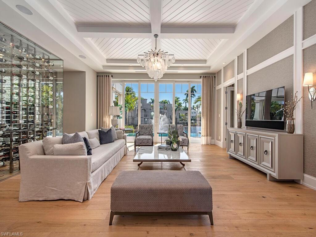 OLDE NAPLES - Residential