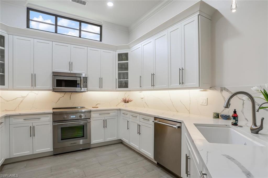 OLDE CYPRESS - Residential