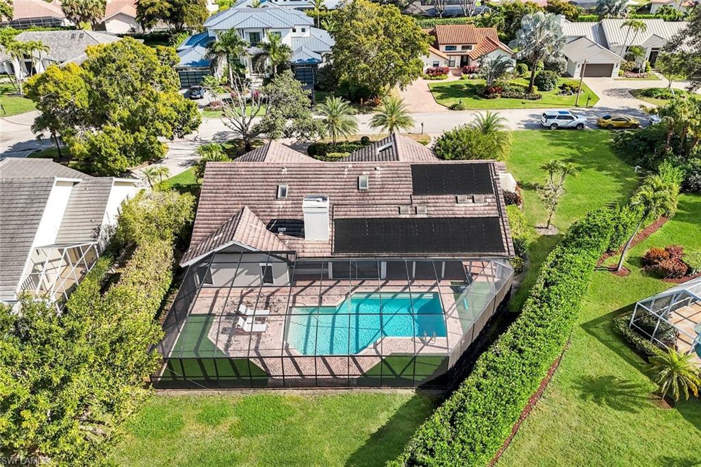 PINECREST AT PELICAN BAY - Residential