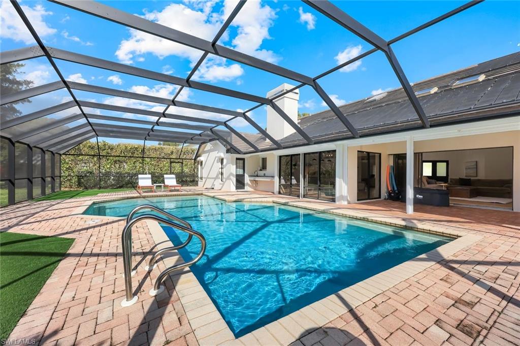 PINECREST AT PELICAN BAY - Residential