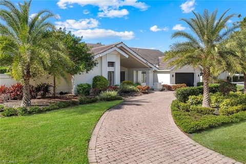 806 Knoll Wood CT NAPLES FL 34108