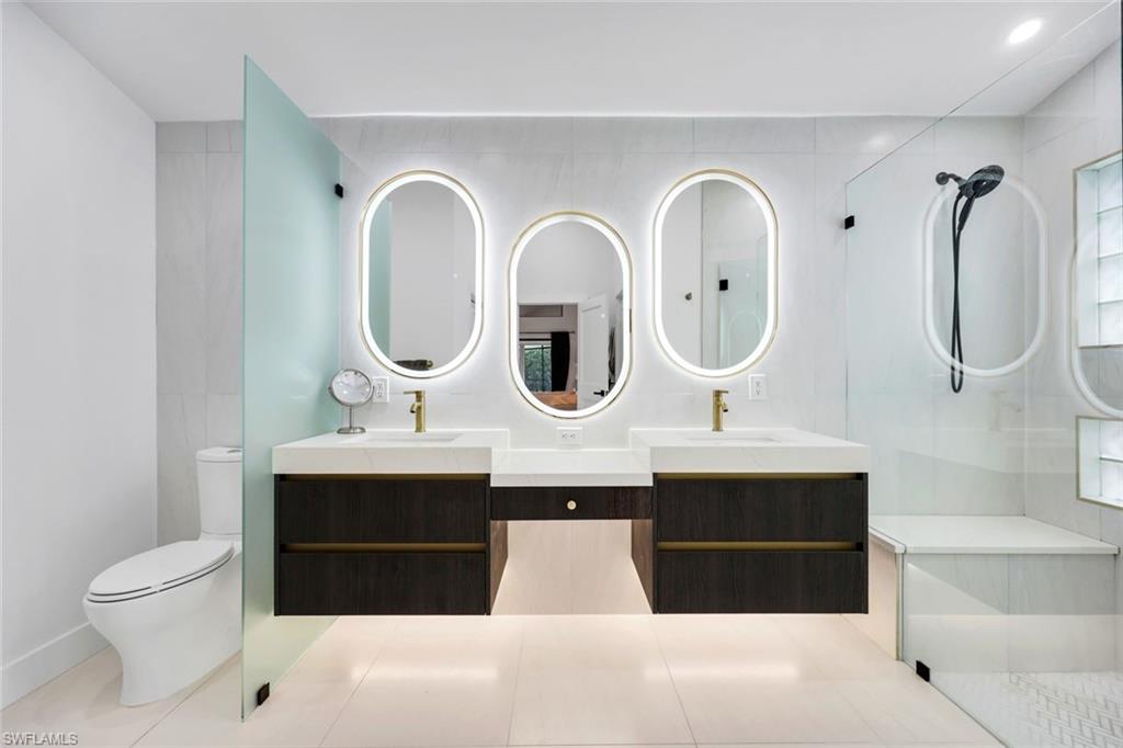 PINECREST AT PELICAN BAY - Residential