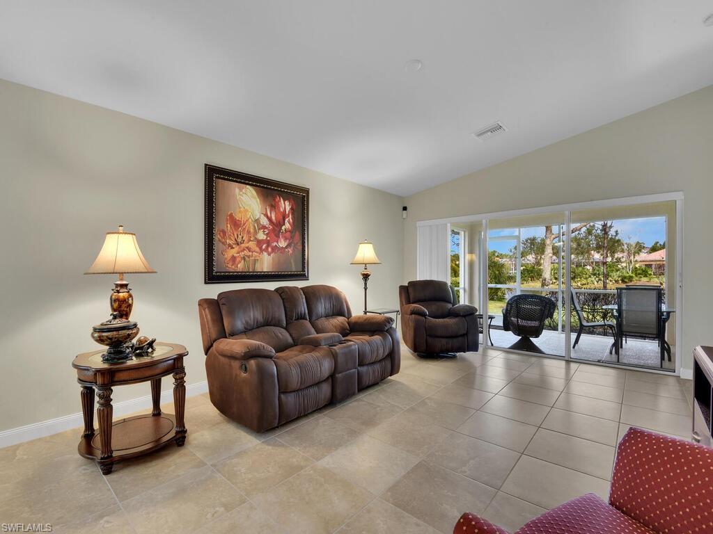 VILLAGE WALK OF BONITA SPRINGS - Residential