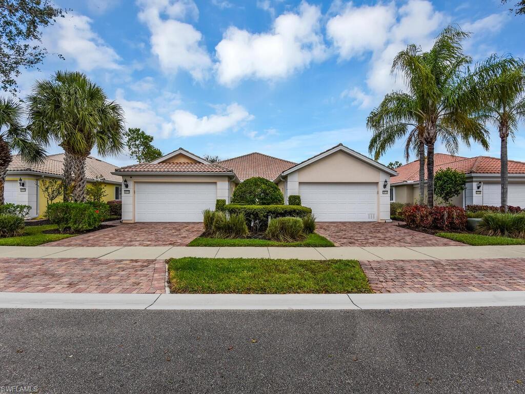 VILLAGE WALK OF BONITA SPRINGS - Residential