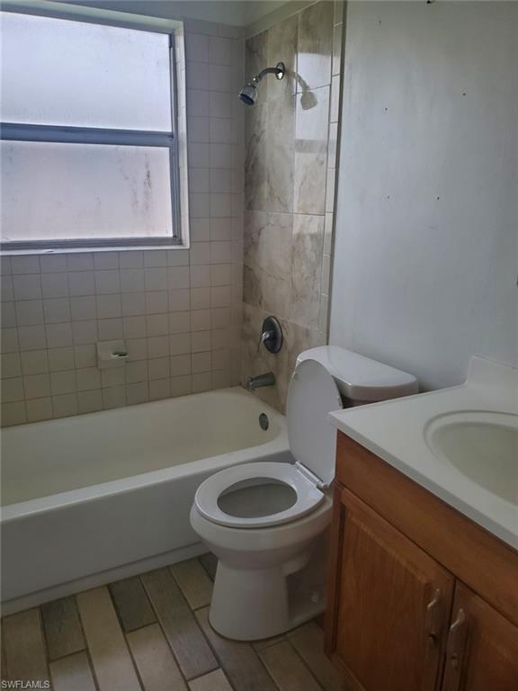 LEELAND VILLAS - Residential